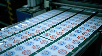 Bu lazer denetleyici, lazer kalıplı kesim için yeni olanakların kilidini açar.